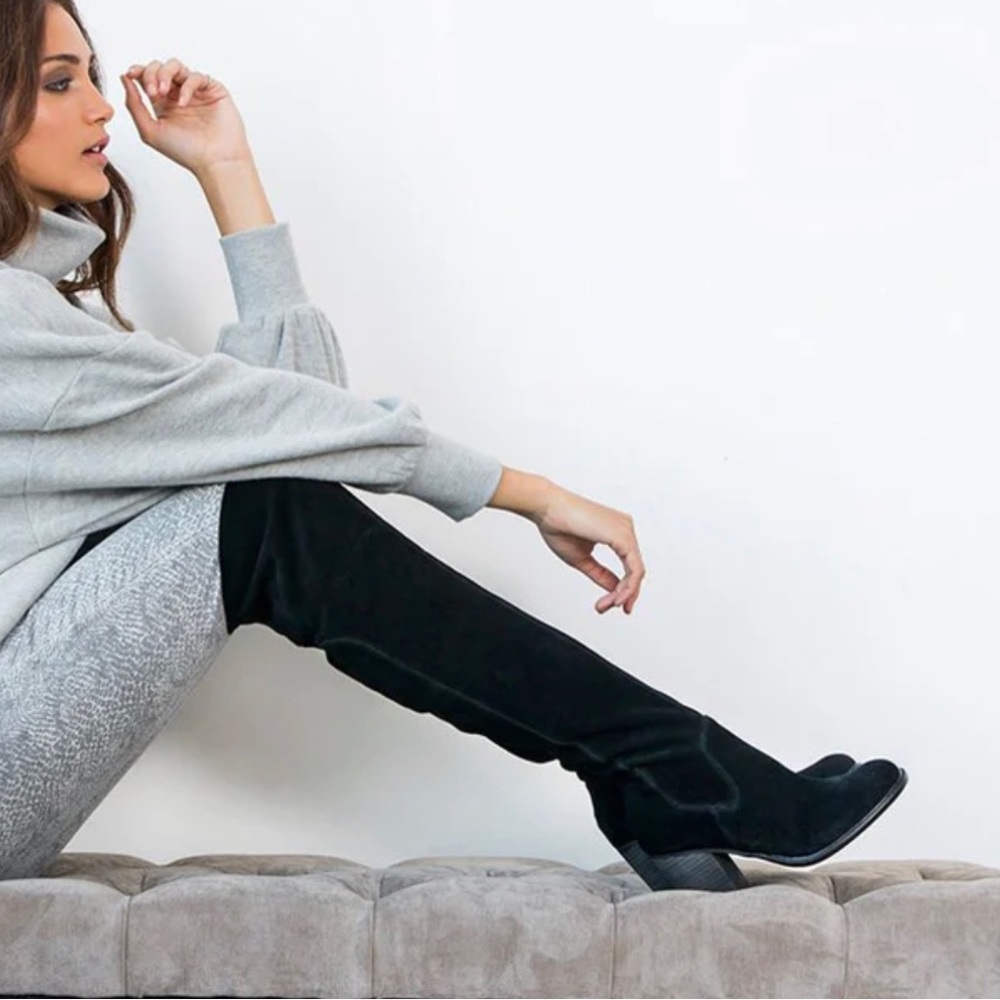 Kelsi Dagger Logan Black Over The Knee Suede‎ Boot - Picture 6 of 11